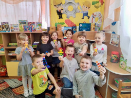 Международный день конструктора «Лего» (LEGO) Международный день конструктора «Лего» (LEGO).