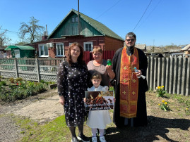 Благодатный огонь в каждый дом! Благодатный огонь в каждый дом!.