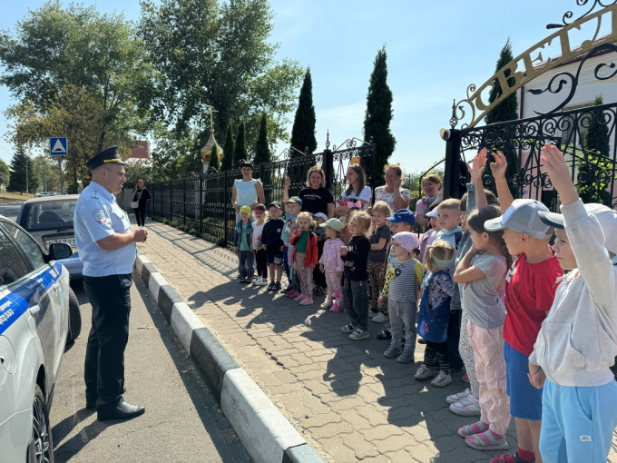 Встреча с сотрудником ГИБДД Встреча с сотрудником ГИБДД.